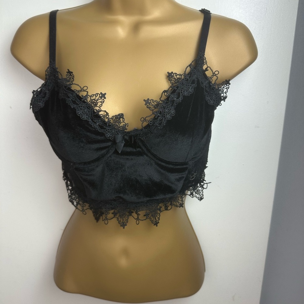 Widow‎ X Dolls Kill Black Velvet Lace Morphine Eye Cropped Gothic Witchy Top S
